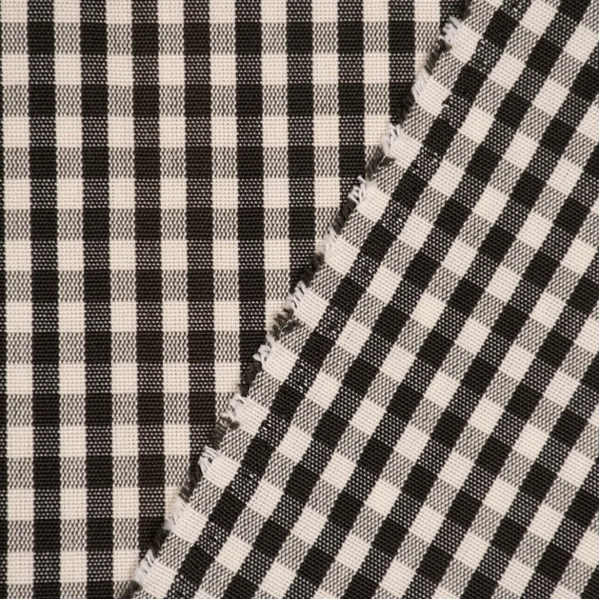 Dekostoff Landhausstoff CAPRI Karos 1x1cm schwarz ecru 1,60m Breite