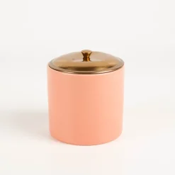 Duftkerze Sojakerze Hygge Blush Rosewood & Patchouli 425g mit 3 Dochten im Keramiktopf mit Metalldeckel von Paddywax
