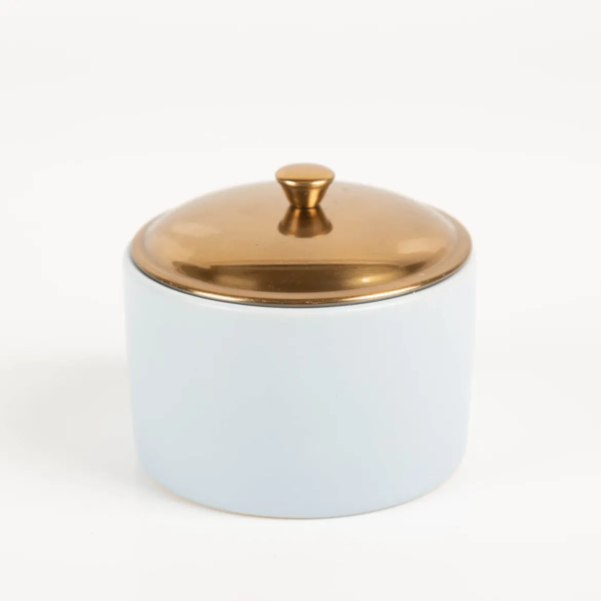 Duftkerze Sojakerze Hygge Blue Teakwood & Jasmine 141g im Keramiktopf mit Metalldeckel von Paddywax