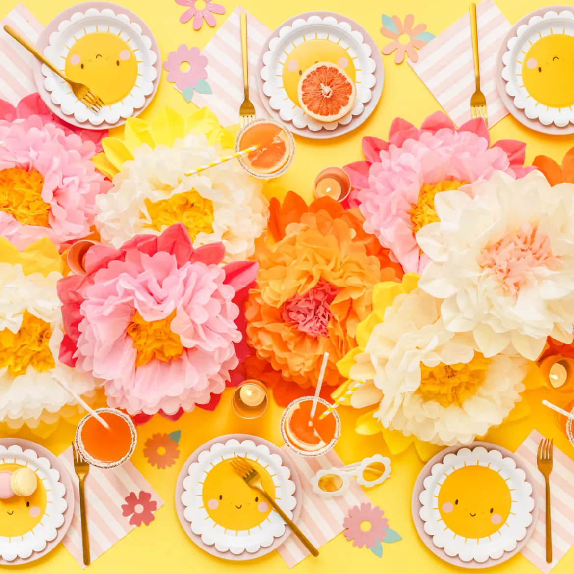 5er Set Blumen aus Seidenpapier cremeweiß rosa 30cm 25cm und 20cm