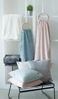 Esprit Kissenhülle Harp mit Samt-Kederumrandung breeze mint 38x38cm