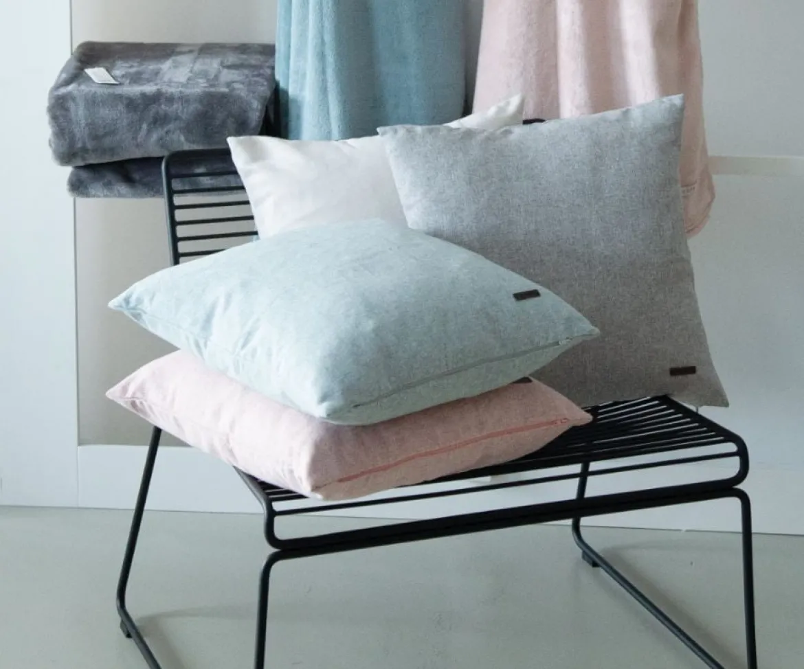 Esprit Kissenhülle Harp mit Samt-Kederumrandung breeze mint 38x38cm