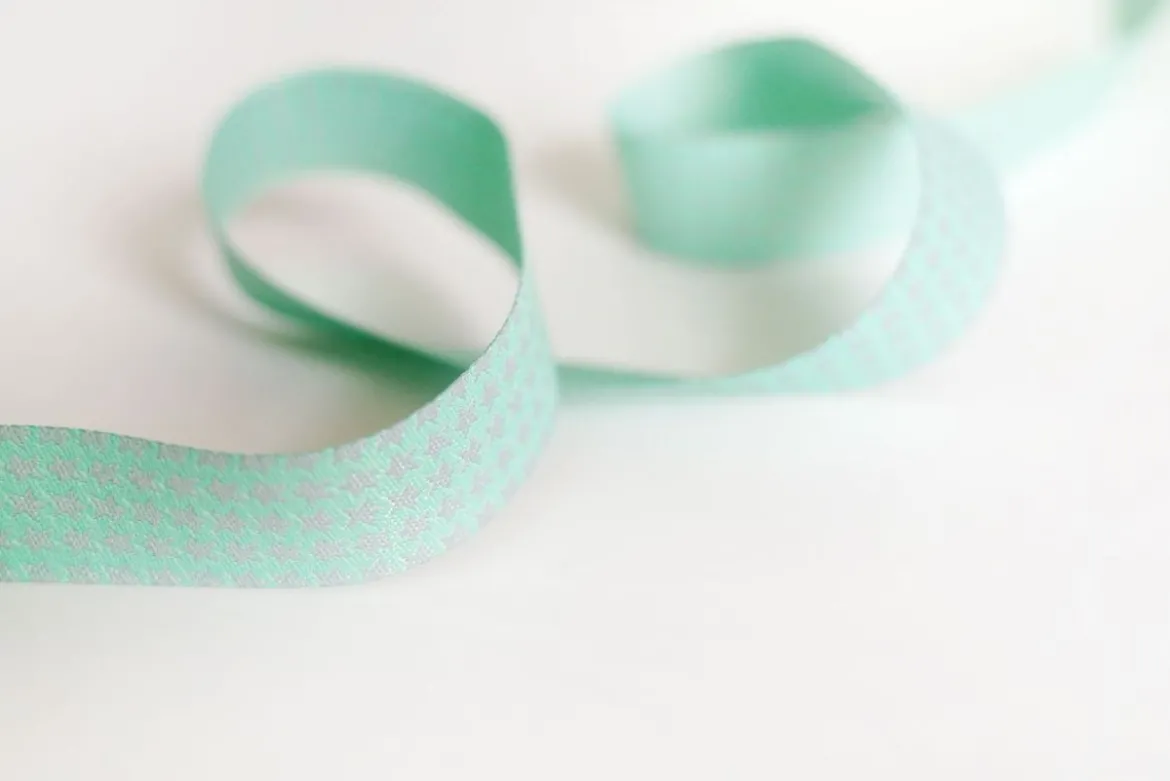 Farbenmix Webband Mini Sterne mint grau Breite: 1,5cm