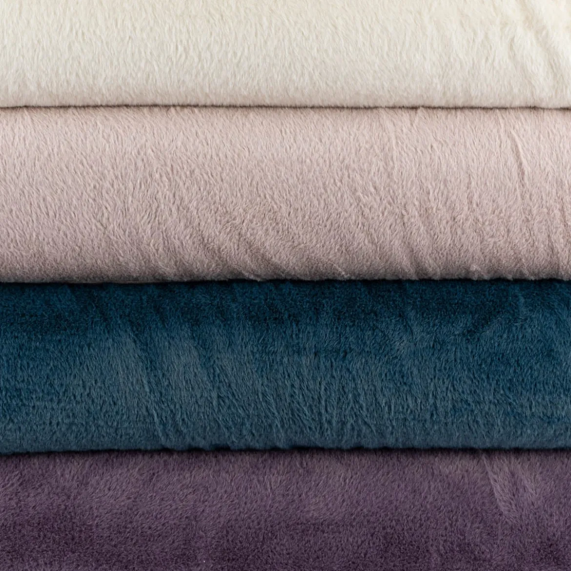 Fellimitat Kunstfell Diaz kuschelweich blau 1,45m Breite