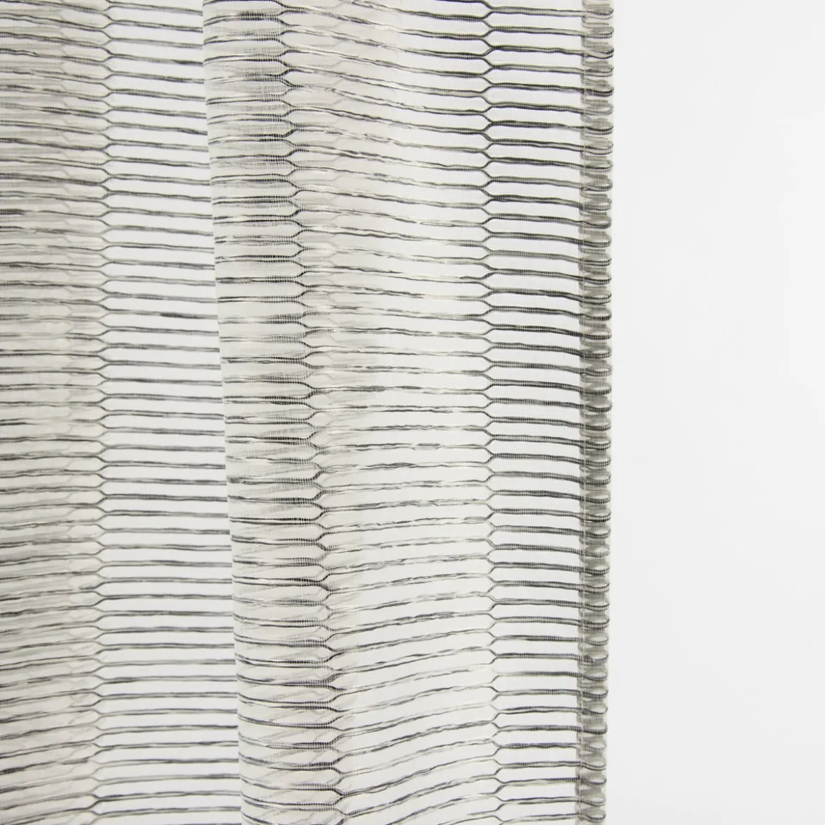 Fertiggardine Fertigvorhang Ösenschal mit Metallösen schmale Streifen schwarz weiß 145x245cm