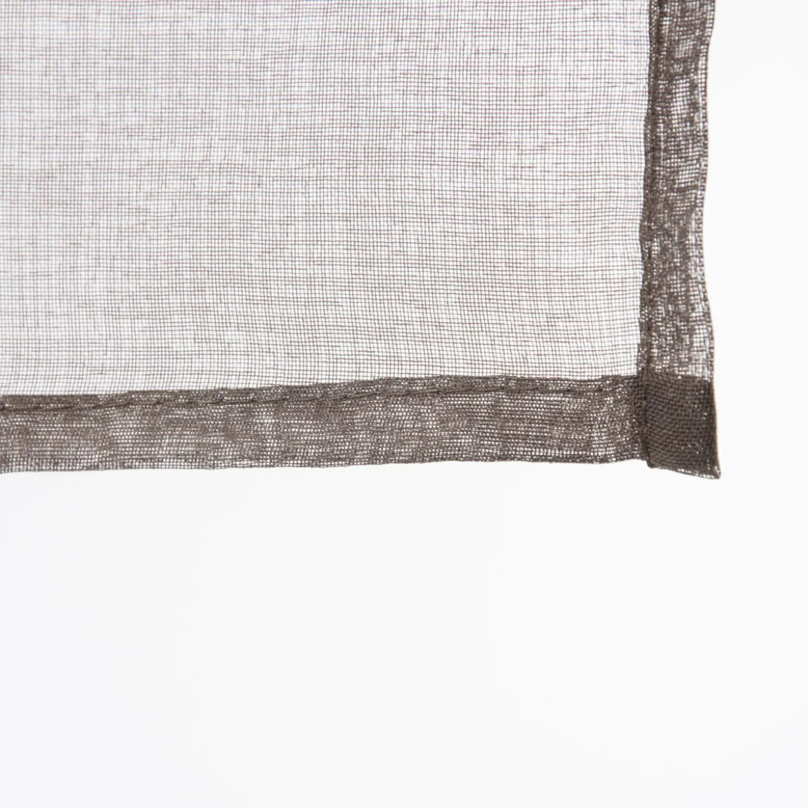 Fertiggardine Ösengardine einfarbig Voile Struktur braun 135x260cm