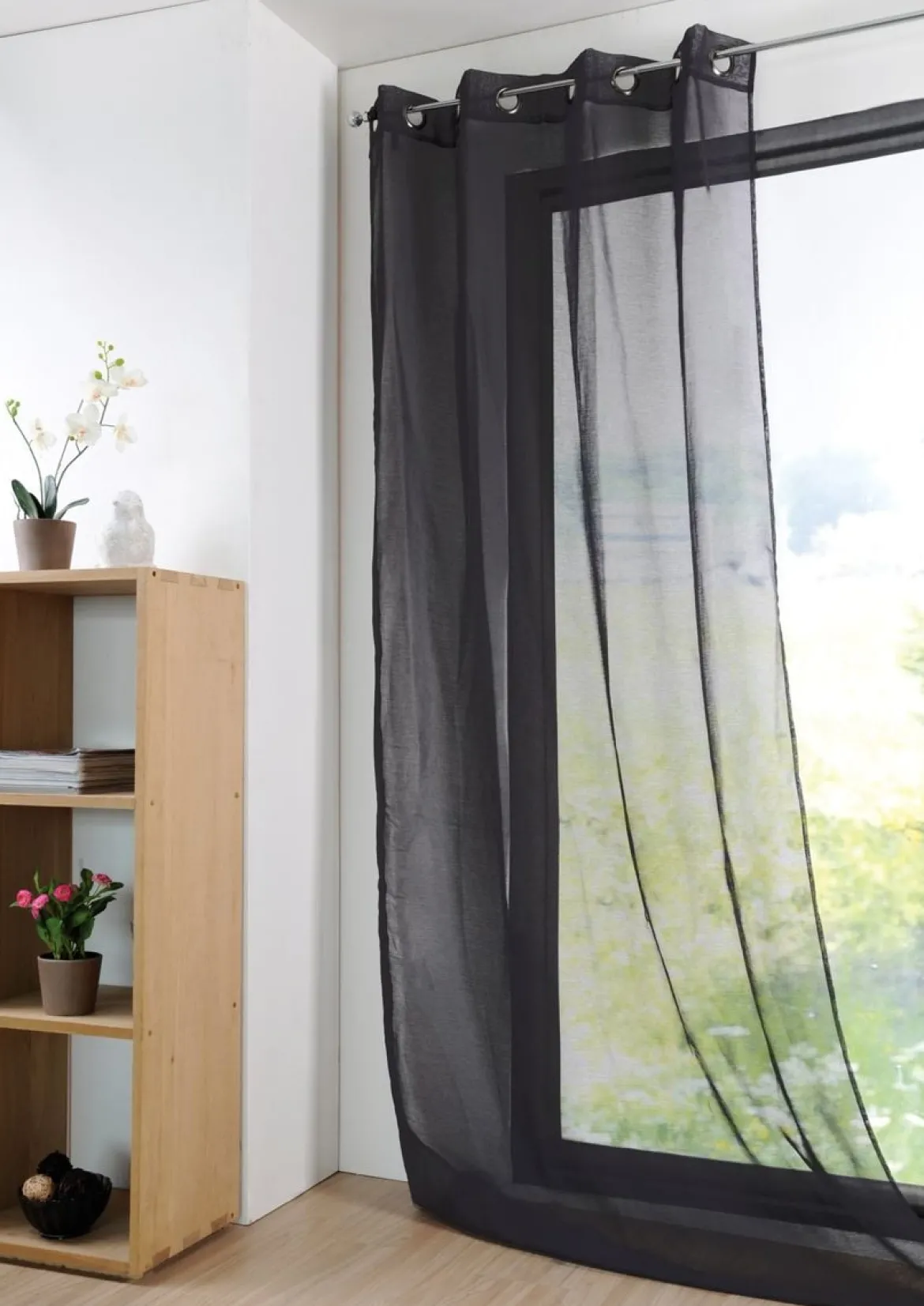 Fertiggardine Ösengardine einfarbig Voile Struktur schwarz 135x260cm