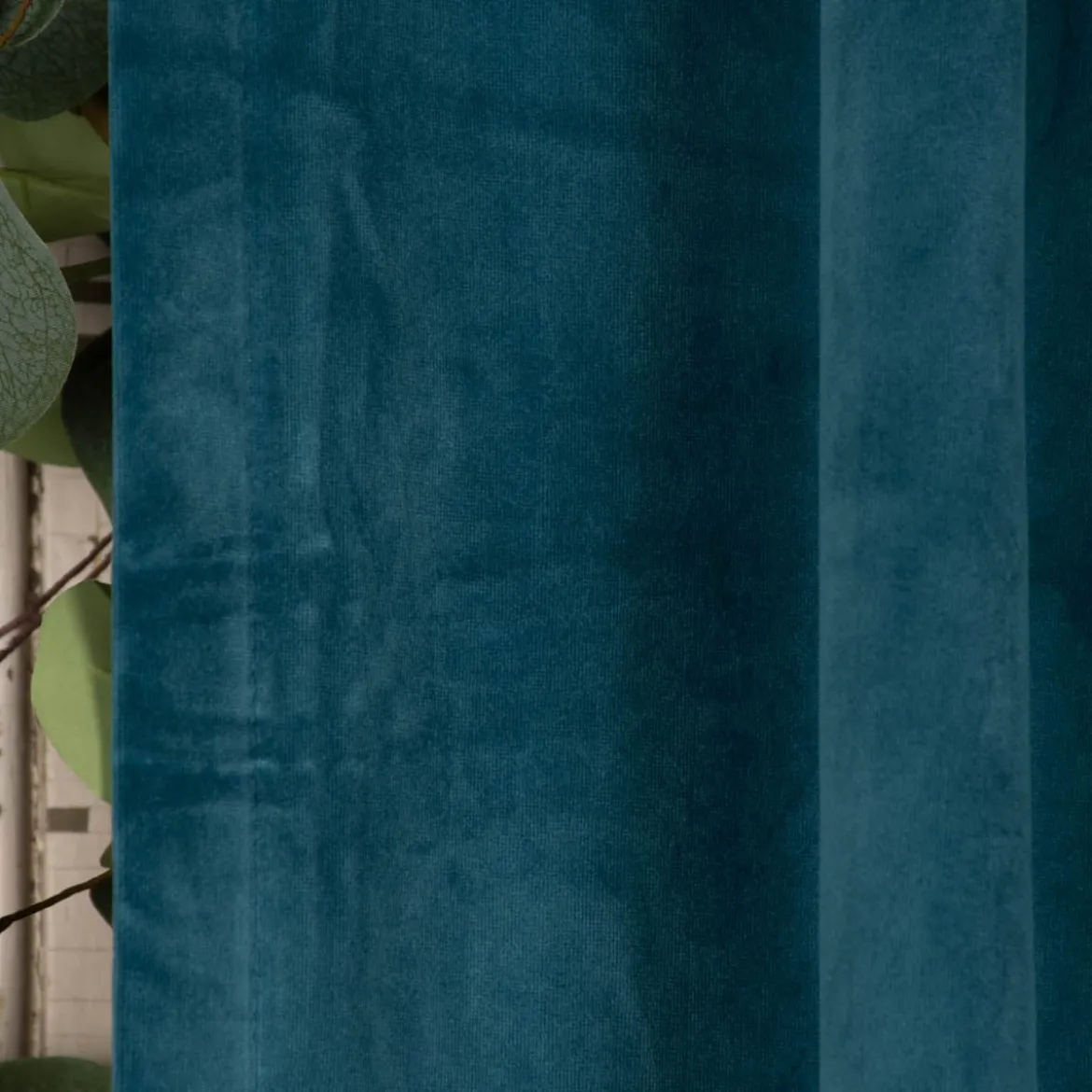 Fertiggardine Velia Samt mit verdeckten Schlaufen einfarbig petrol 140x245cm