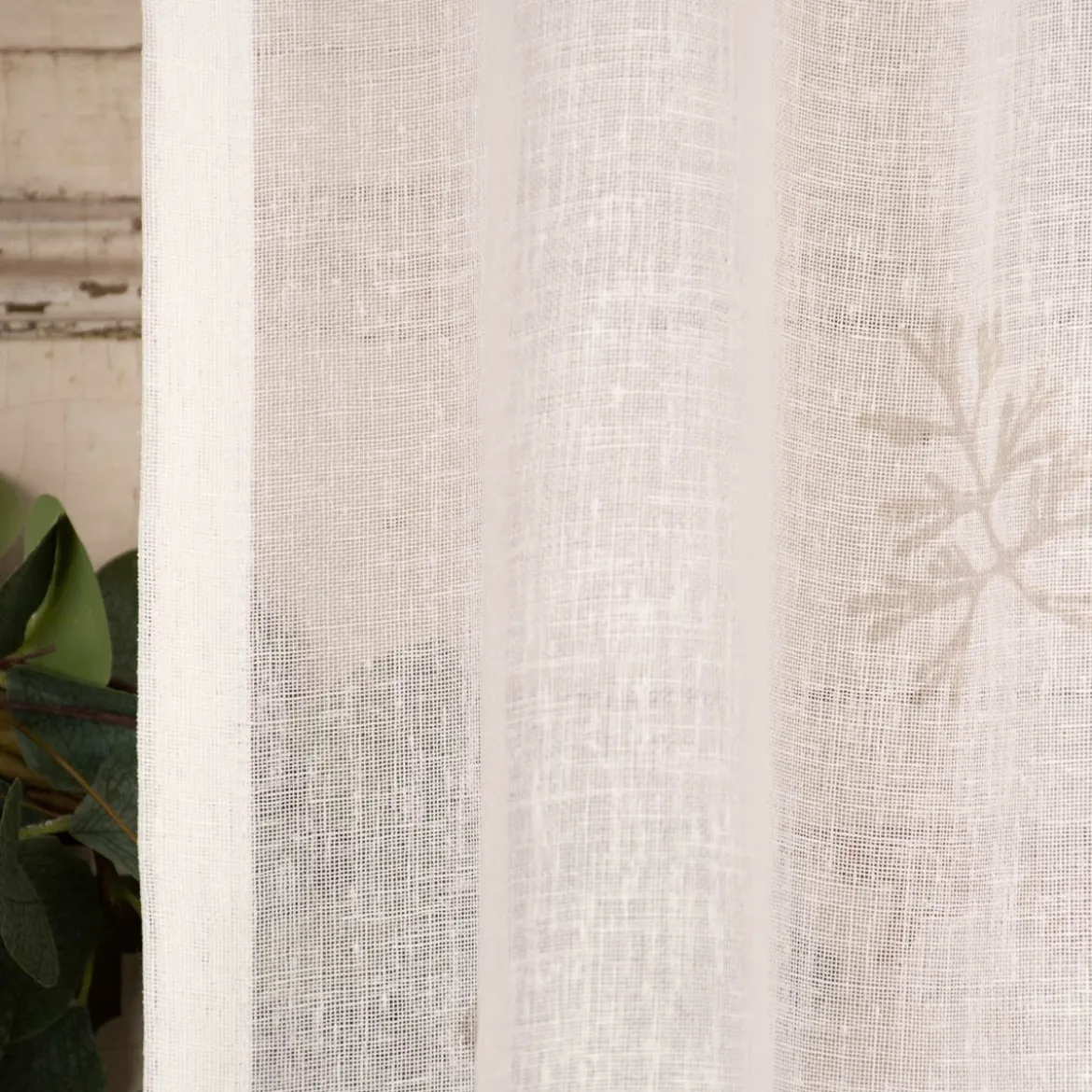 Fertigschal mit Schlaufenband Blumenwiese wollweiß sand 140x245cm