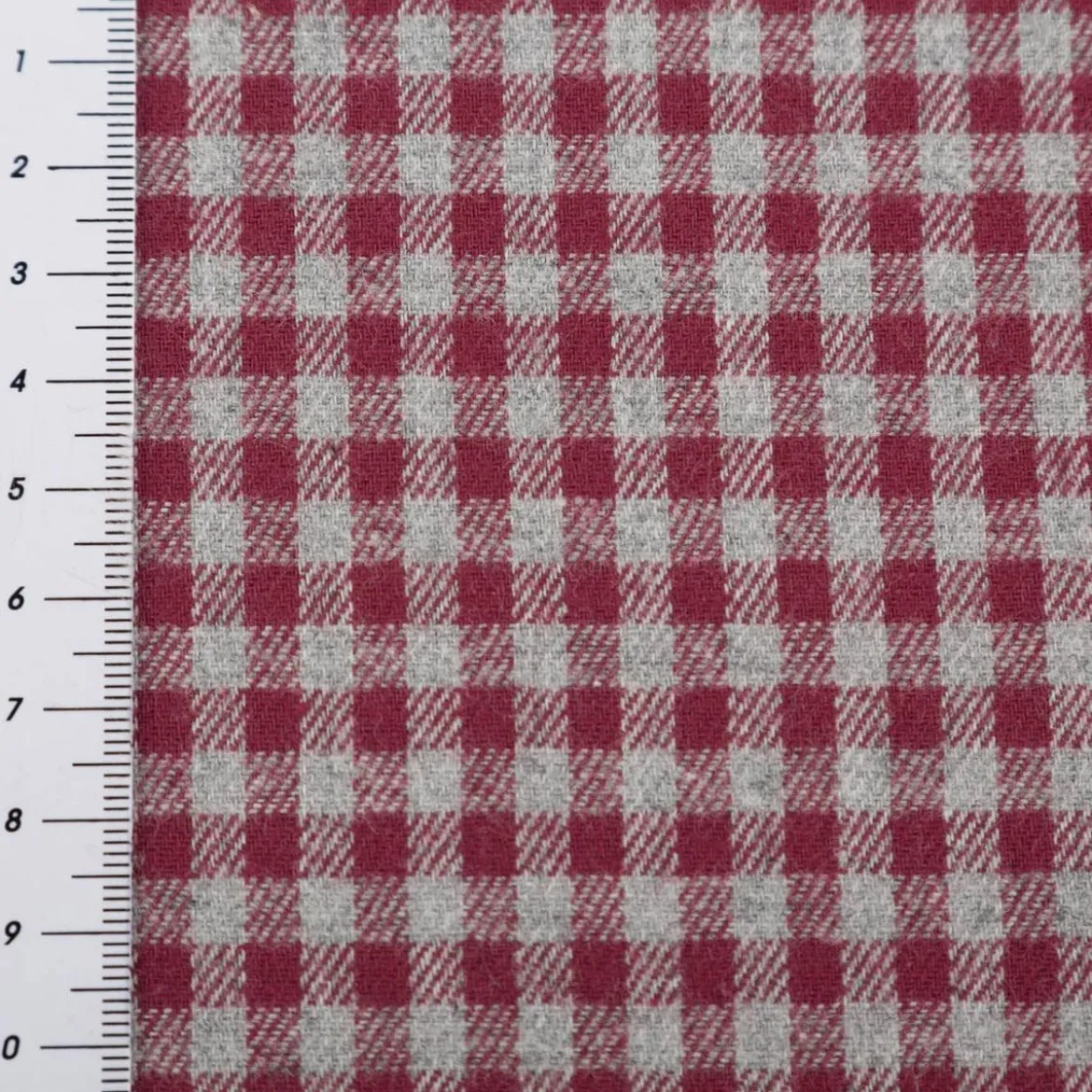 Flanell Stoff aus Baumwolle garngefärbt Mini-Karo rot 1,44m Breite