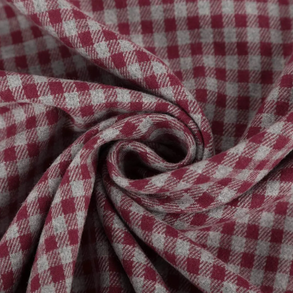 Flanell Stoff aus Baumwolle garngefärbt Mini-Karo rot 1,44m Breite