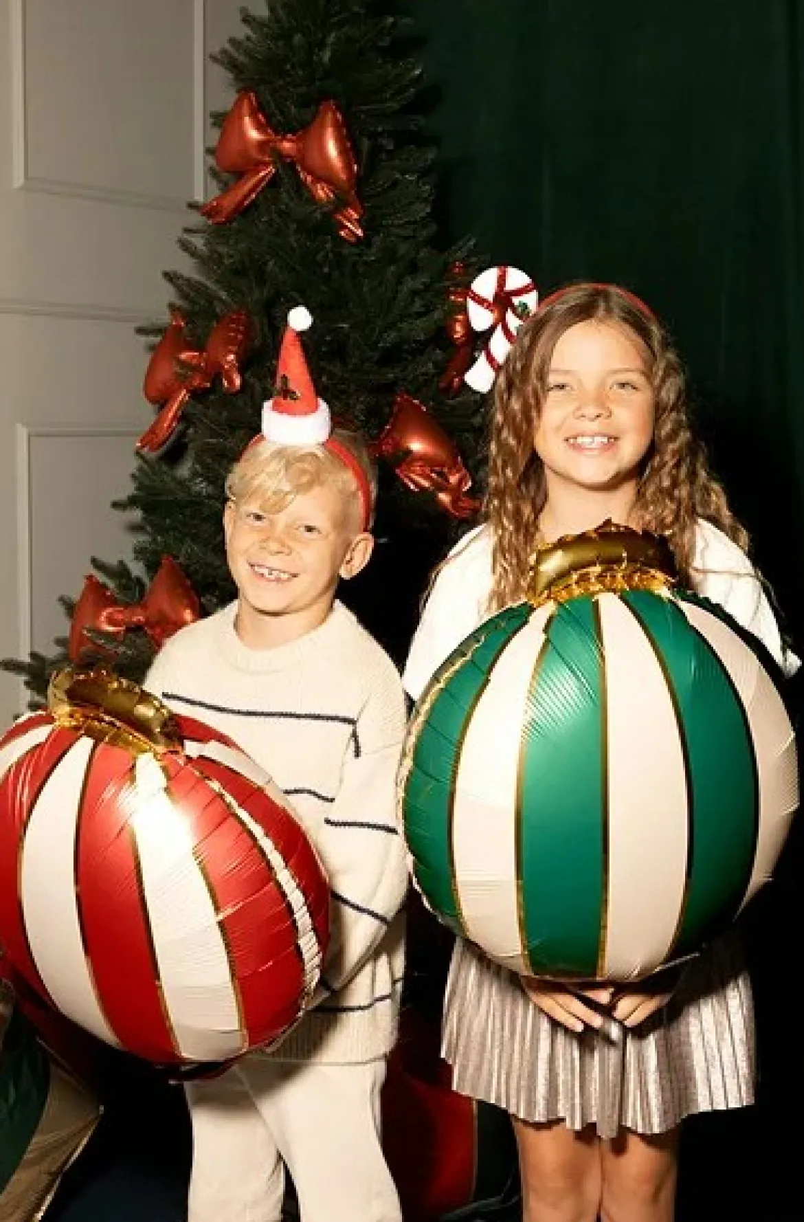 Folienluftballon Weihnachtskugeln 3er Set rot zum Aufblasen 42x46cm