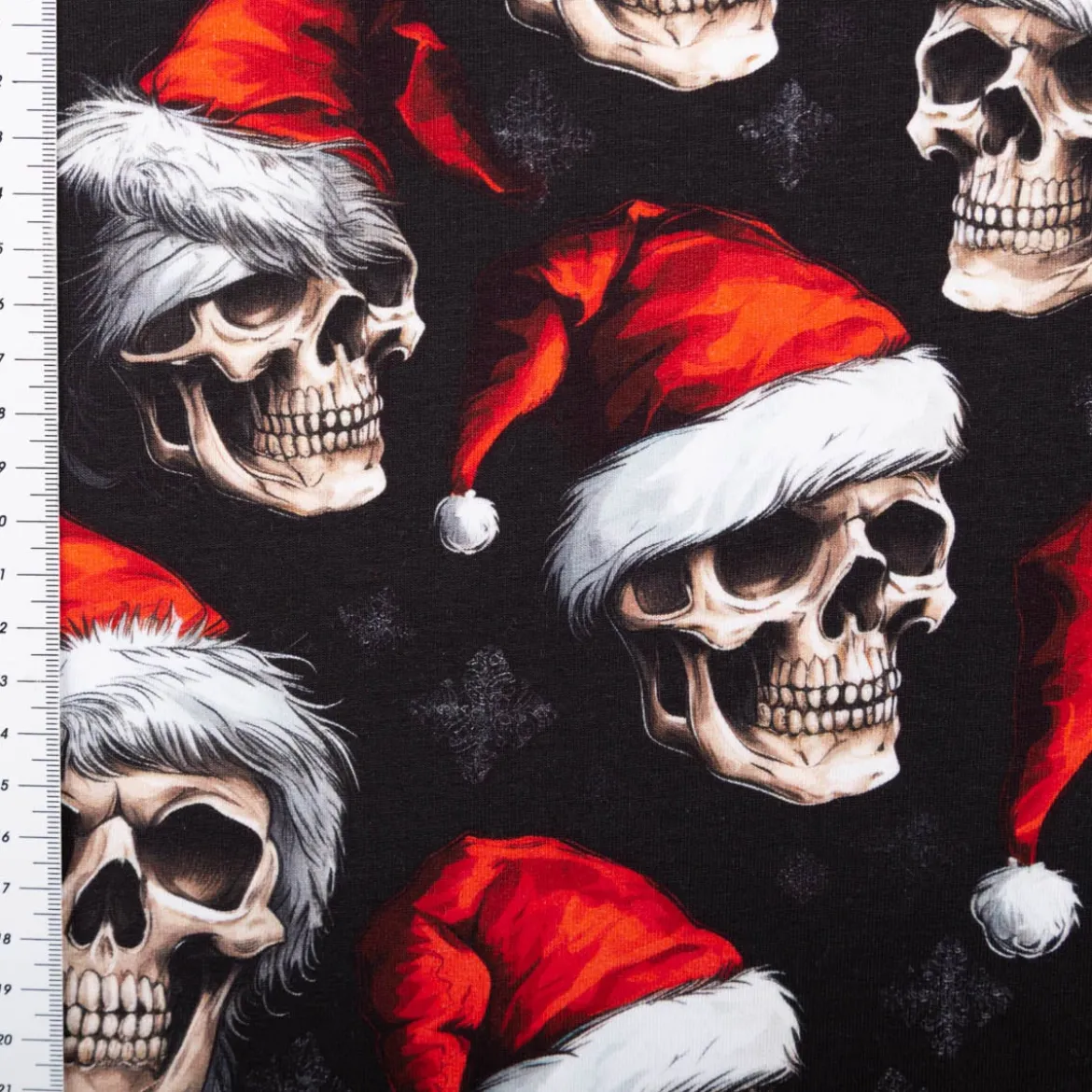 French Terry Weihnachtsstoff Skulls Totenköpfe schwarz rot 145cm