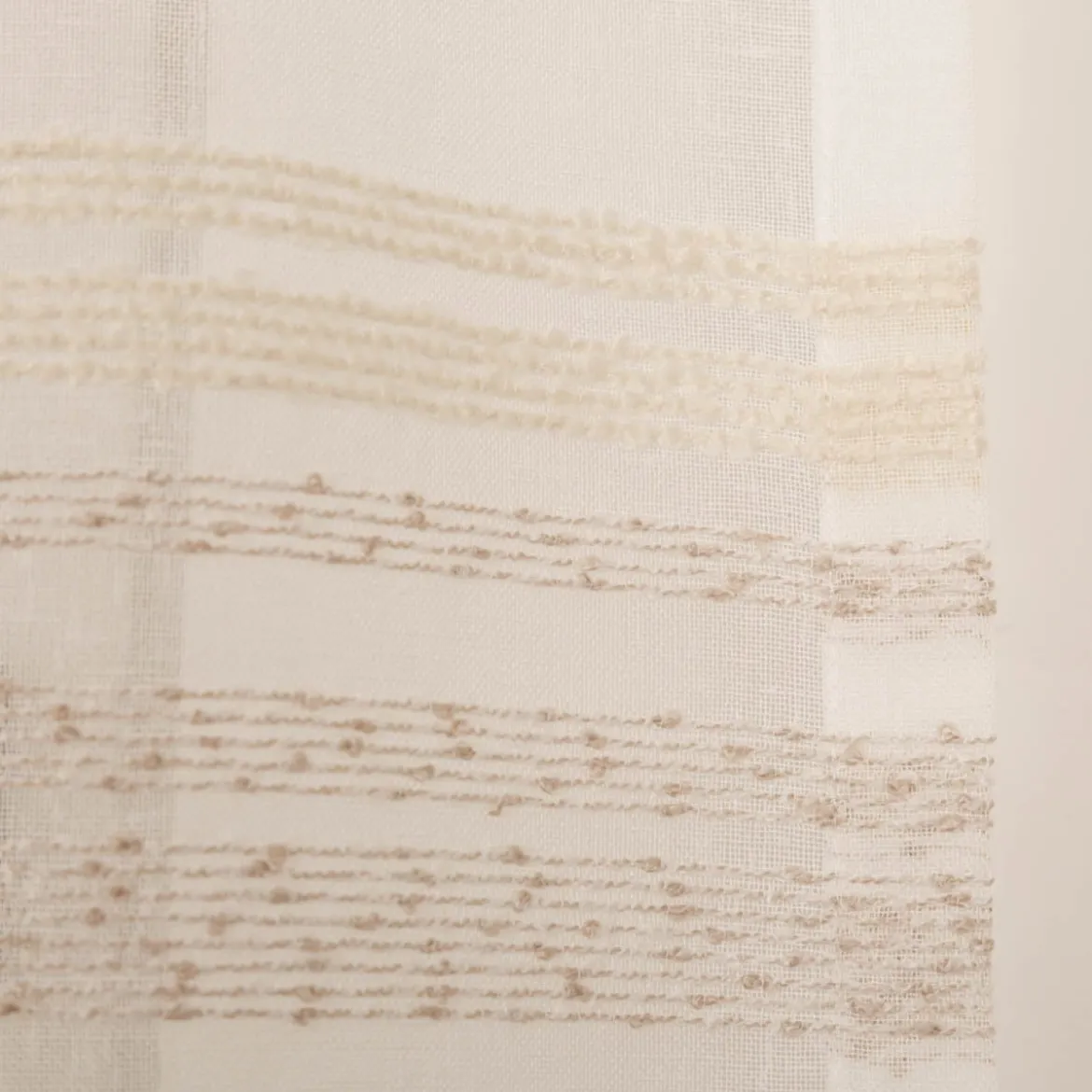 Gardine mit Schlaufenband Voile Bouclé-Streifen Wollweiß Natur 140x245cm