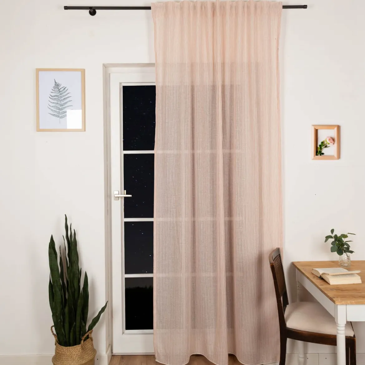 Gardine mit Smok-Schlaufenband Bouclé Streifen rosa 2,45m Höhe und div. Breiten von SCHÖNER LEBEN.
