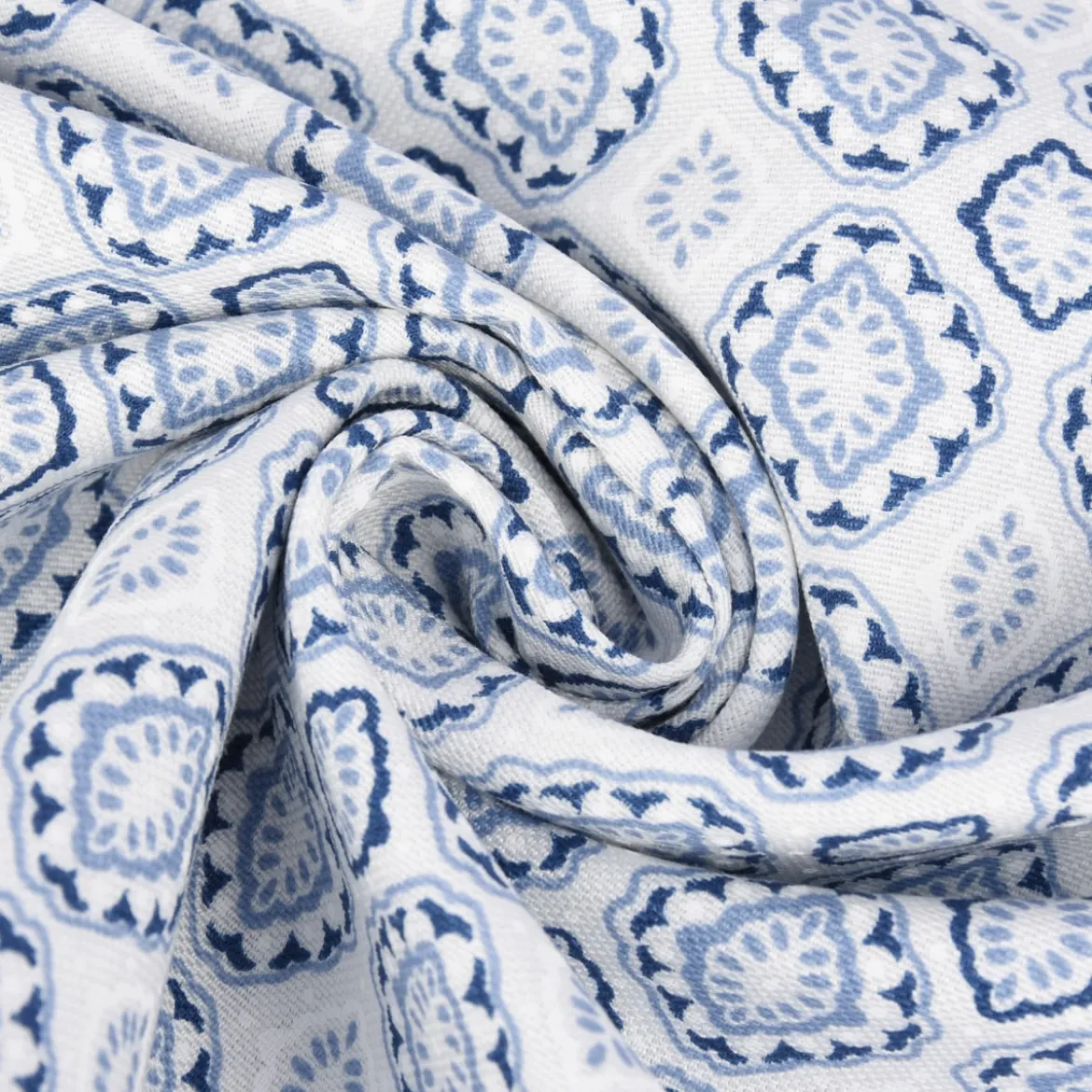 Gardinenstoff Dekostoff Landhausstoff Ornamente weiß blau 1,60m Breite