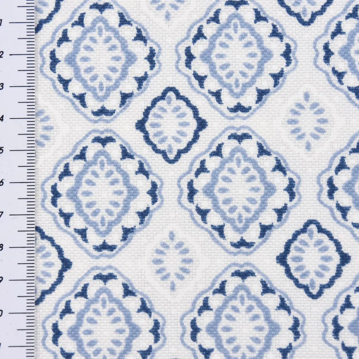 Gardinenstoff Dekostoff Landhausstoff Ornamente weiß blau 1,60m Breite