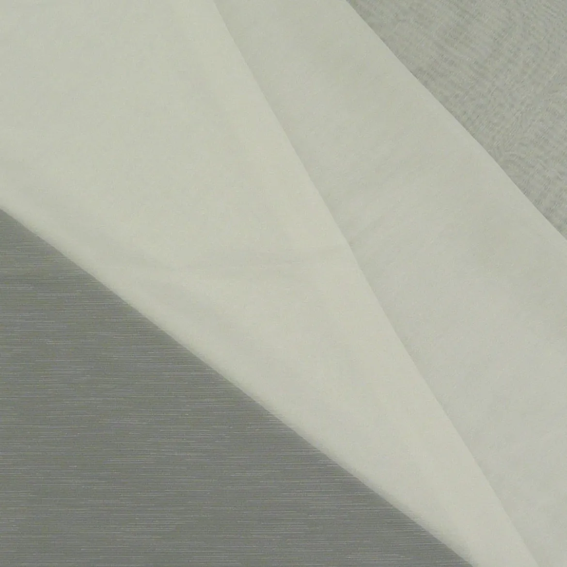 Gardinenstoff Meterware creme Streifen mit dünnen Streifen 1,8m Höhe
