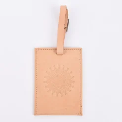 Gepäckanhänger mit Mandalaprägung Leder natur 11,5x8cm