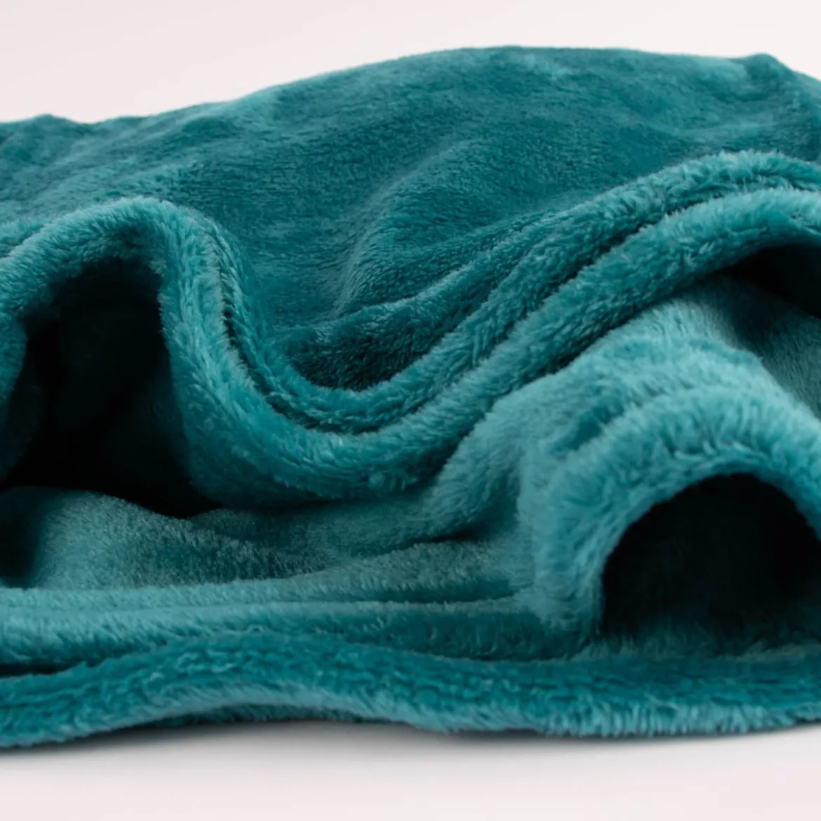 Große Kuscheldecke aus Microfaser einfarbig petrol blau 180x220cm