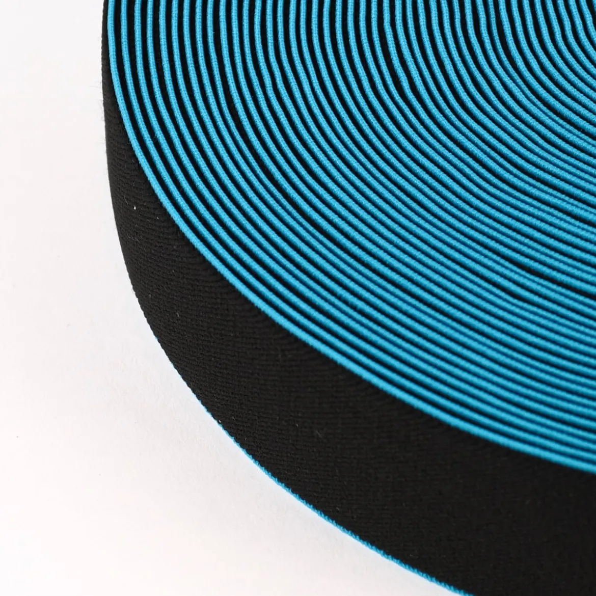 Gummiband mit farbigem Rand schwarz aqua blau Breite: 4cm