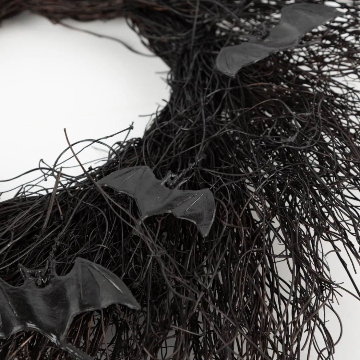 Halloween Hängekranz Spooky mit Fledermaus handgearbeitet aus Rattan 57cm