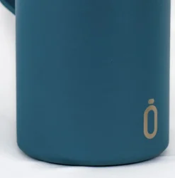 Isolierkanne Runbott Jug 1500ml mit Henkel ocean - geschmacksneutral, BPA-frei mit Keramikbeschichtung