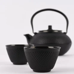 Japanische Teekanne Gusseisen schwarz 1500ml