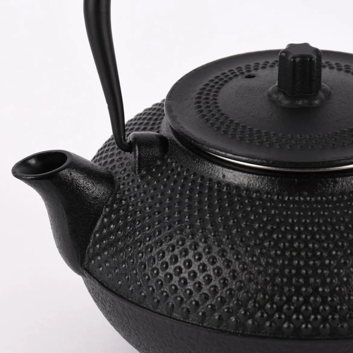Japanische Teekanne Gusseisen schwarz 1500ml