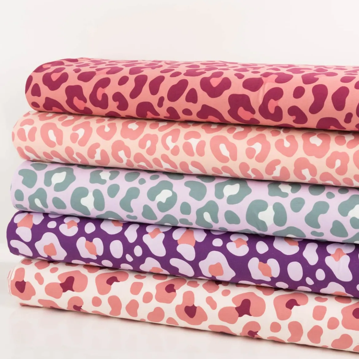 Jersey Stoff Baumwolljersey Leo lila 1,50m Breite