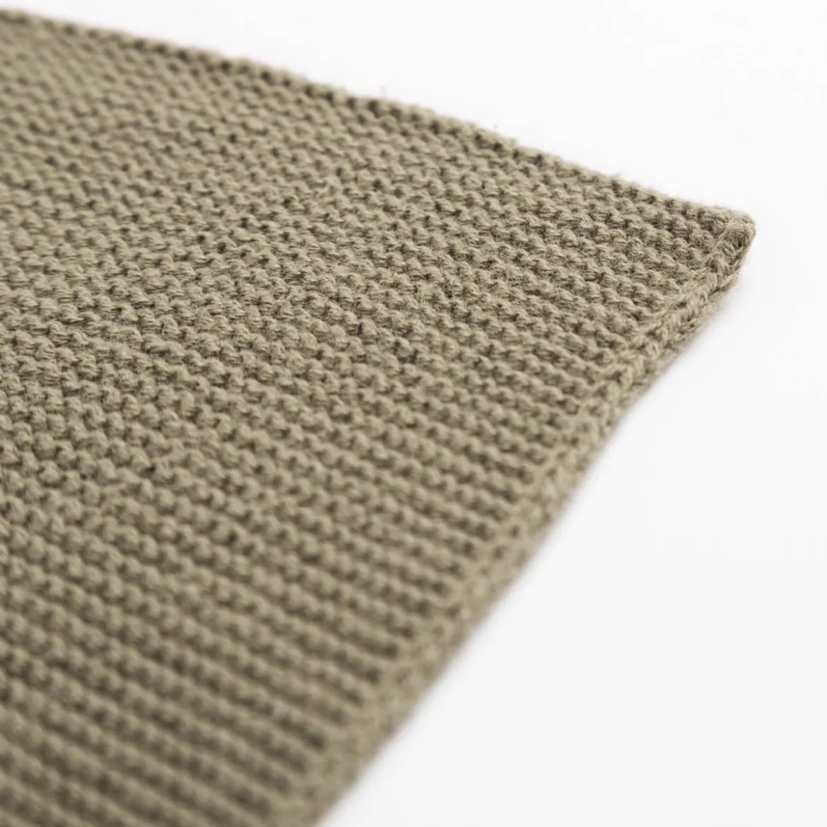 Küchenhandtuch aus Baumwolle gestrickt einfarbig olivgrün 50x70 von Linen & More