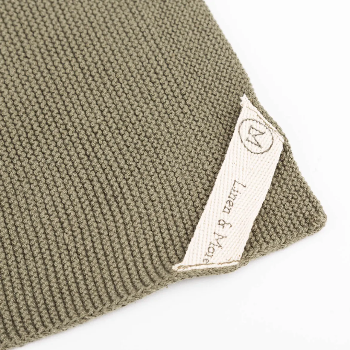 Küchenhandtuch aus Baumwolle gestrickt einfarbig olivgrün 50x70 von Linen & More