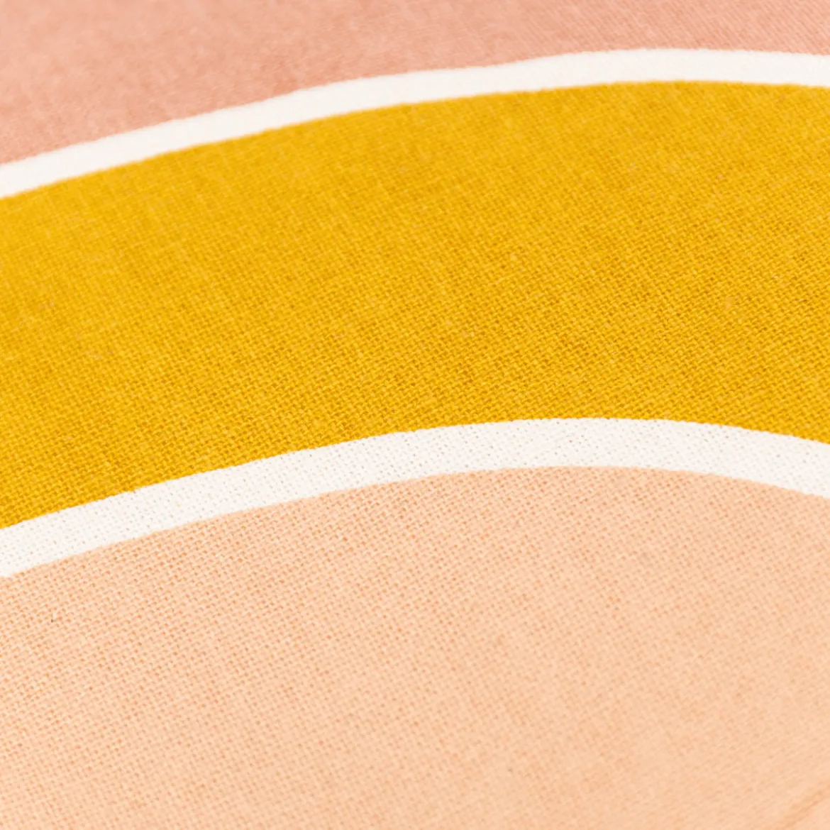 Kinderkissen Regenbogen aus Baumwolle creme rosa currygelb 39x25cm von Sass & Belle