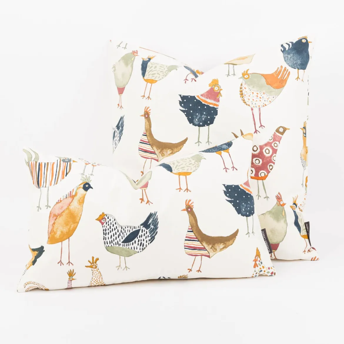 Kissenhülle Harriet Vintage Hühner wollweiß bunt in versch. Größen von SCHÖNER LEBEN.