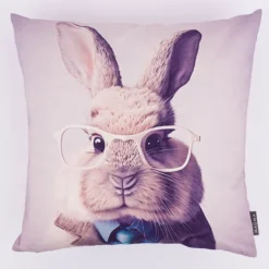 Kissenhülle Meister Lampe mit Brille Hase Digitaldruck aus Baumwolle violett 45x45cm von Magma