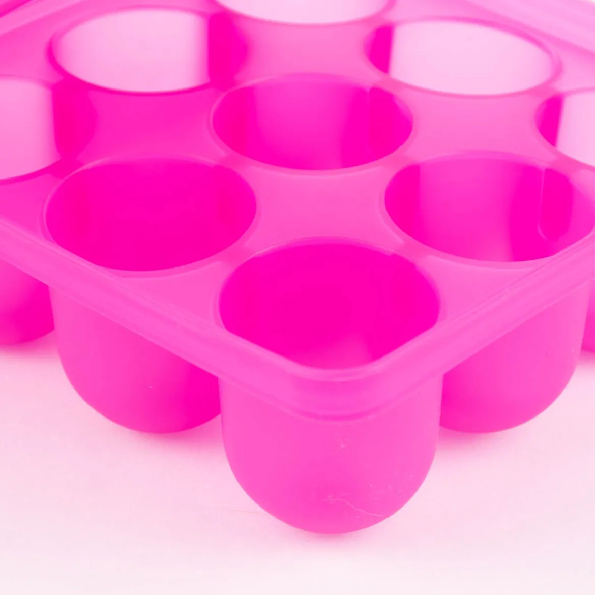Kochblume Eiswürfelform Halbrund L Silikon mit Deckel pink 16x16x6cm