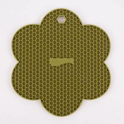 Kochblume Wabenuntersetzer Topflappen Silikon Blume olive ca. 18,5cm