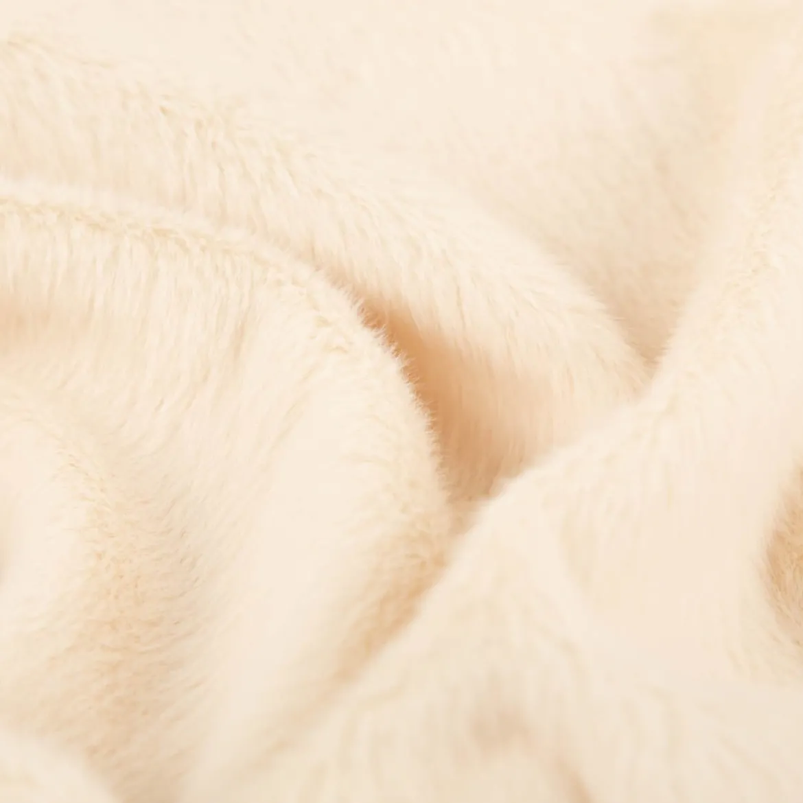 Kunstfell Soft-Plüsch Meterware ecru 1,50m Breite