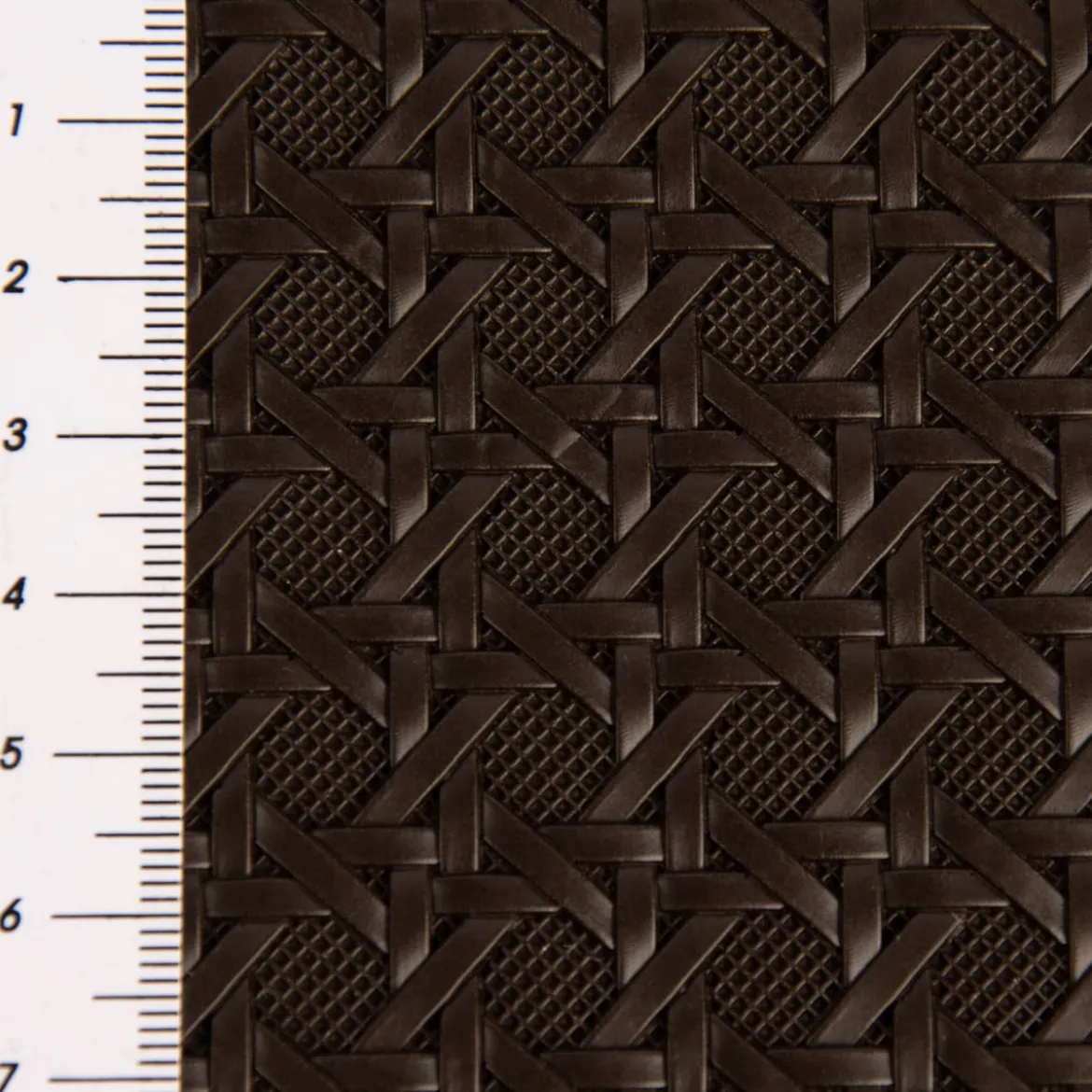 Kunstleder Lederimitat Struktur Geometrisch Relief braun lakritz 1,4m Breite