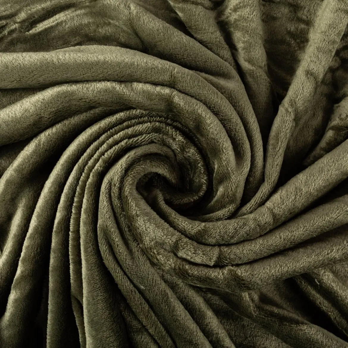 Kuscheldecke Enzo aus Mikrofaser winter green 130x180cm