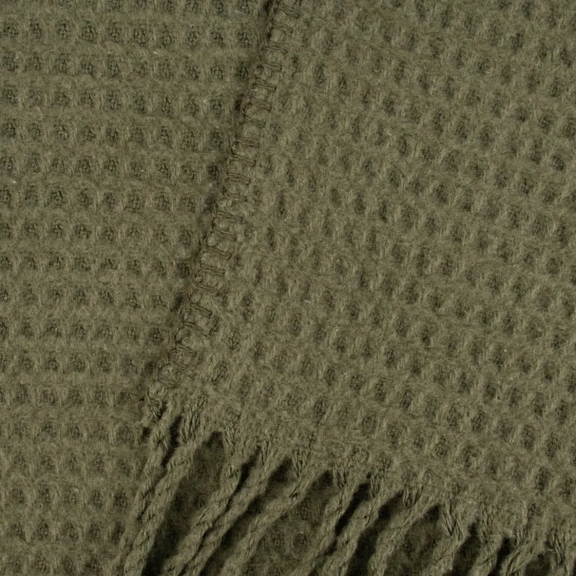 Kuscheldecke mit Waffelstruktur und Fransen grün 150x200cm