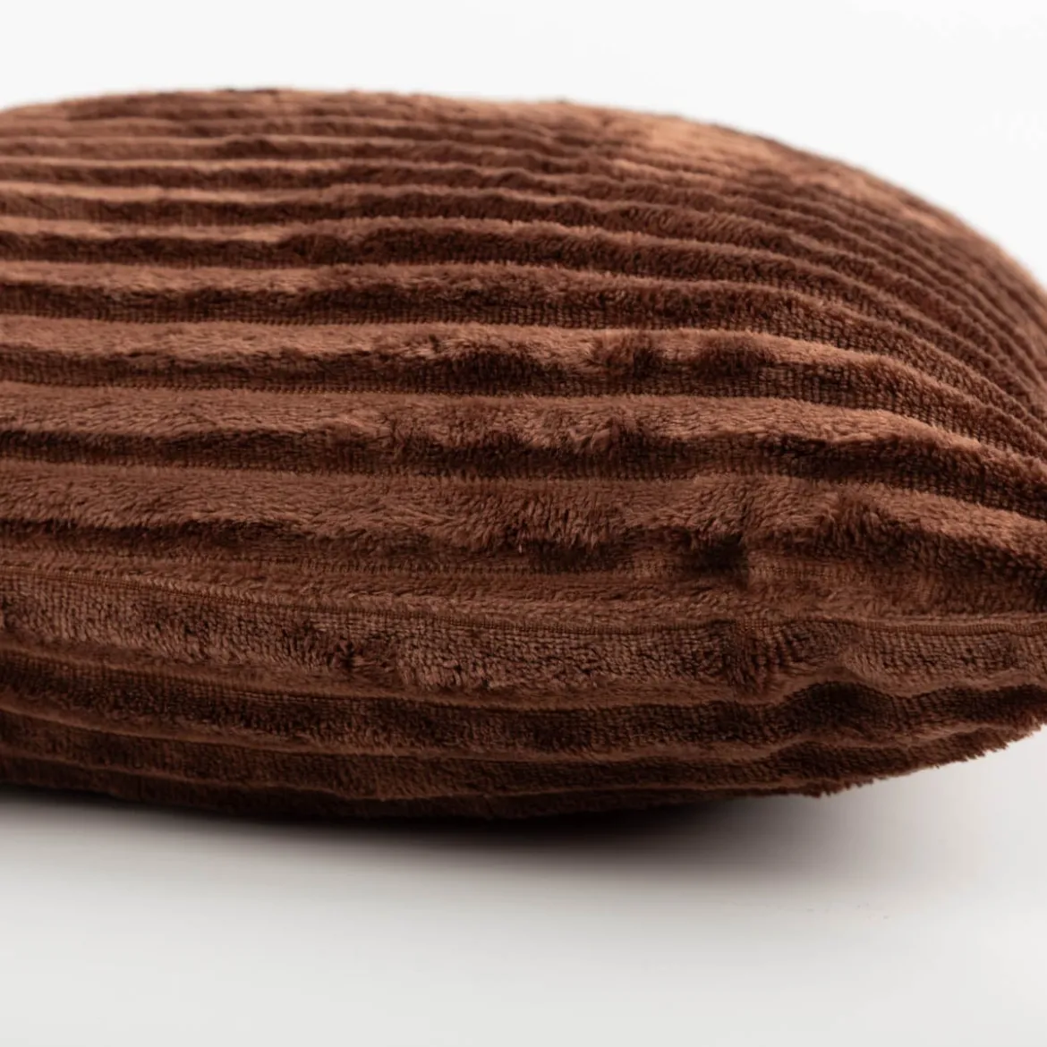 Kuschelkissen aus Plüsch Cordoptik Streifen braun 45x45cm