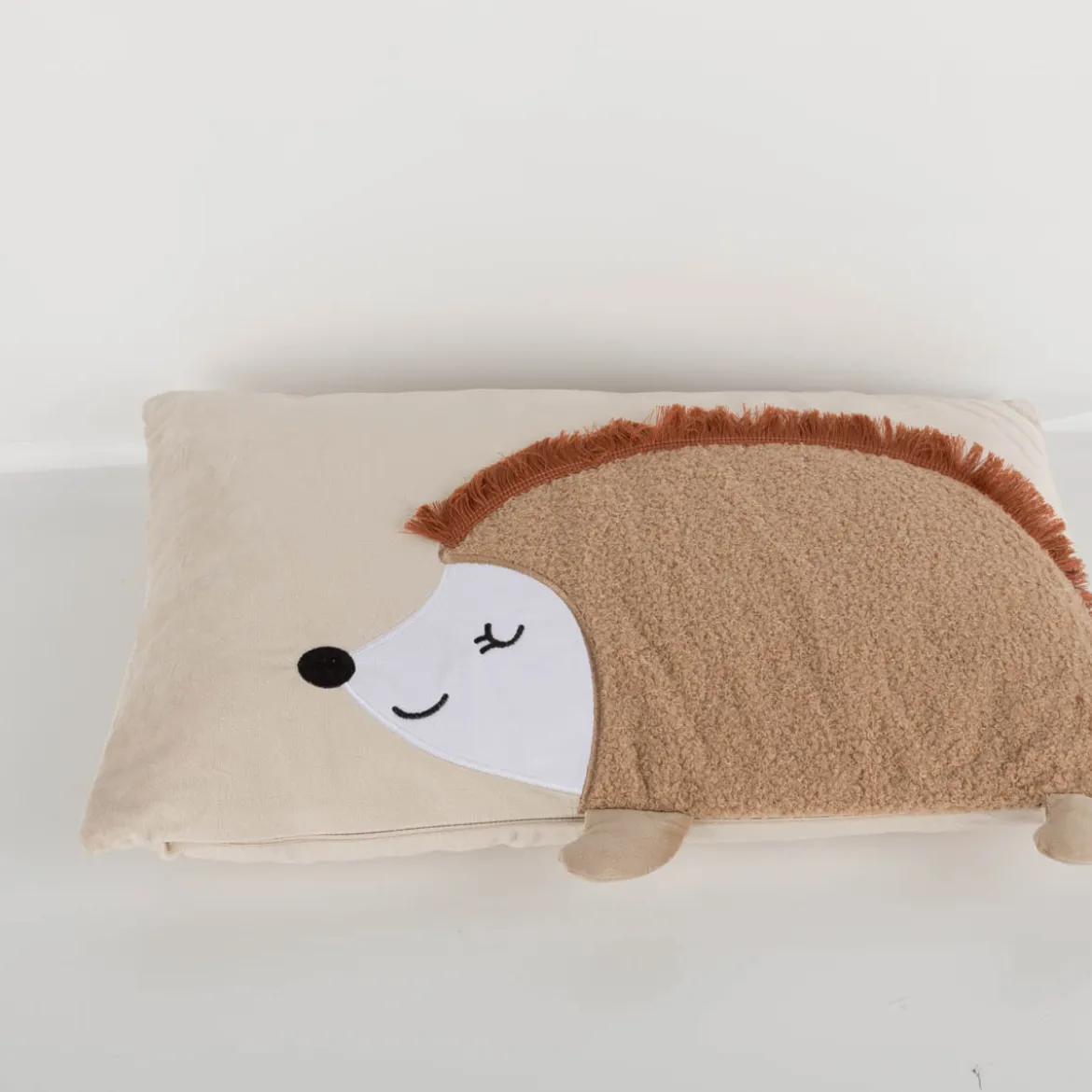 Kuschelkissen Igel beige 30x50cm