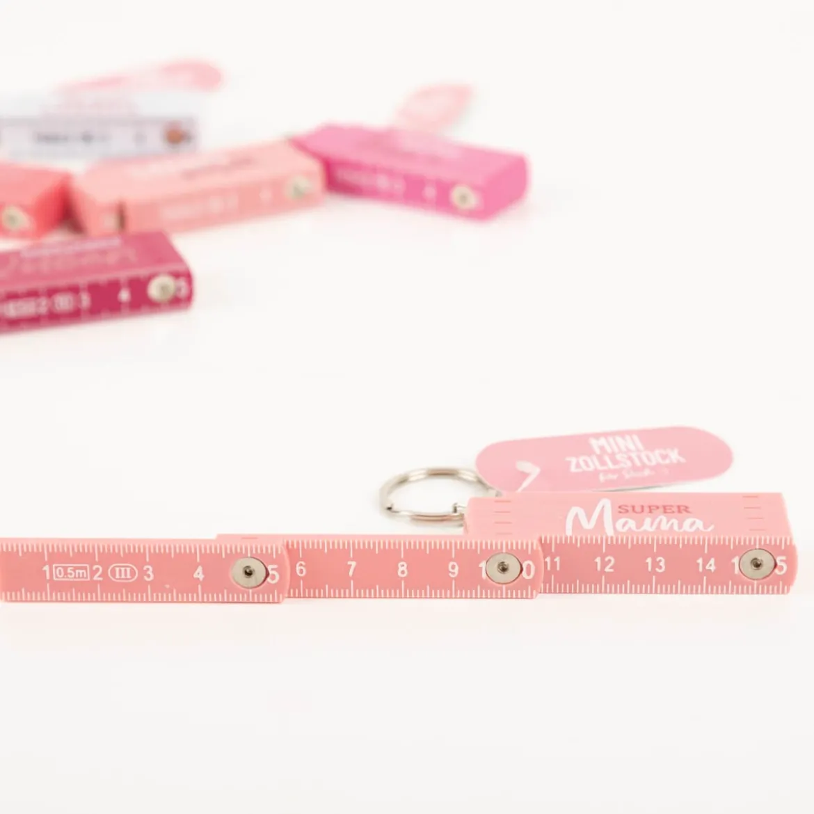 La Vida Mini-Zollstock Supermama rosa Schlüsselanhänger
