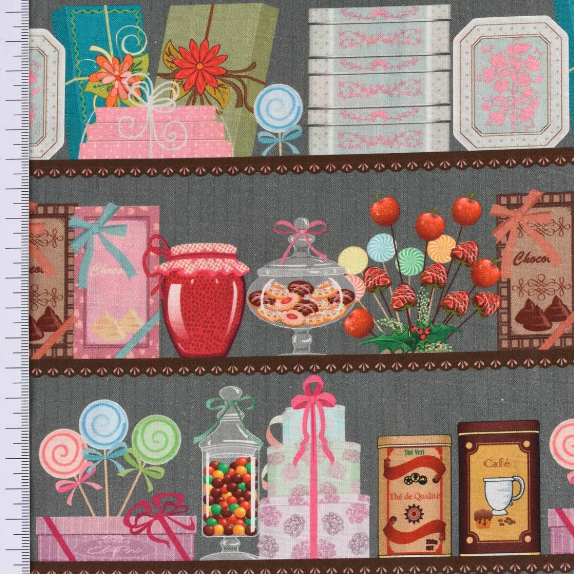 LeQuilt Patchworkstoff Baumwollstoff Popeline Süßigkeiten Leckereien im Regal 115cm Breite