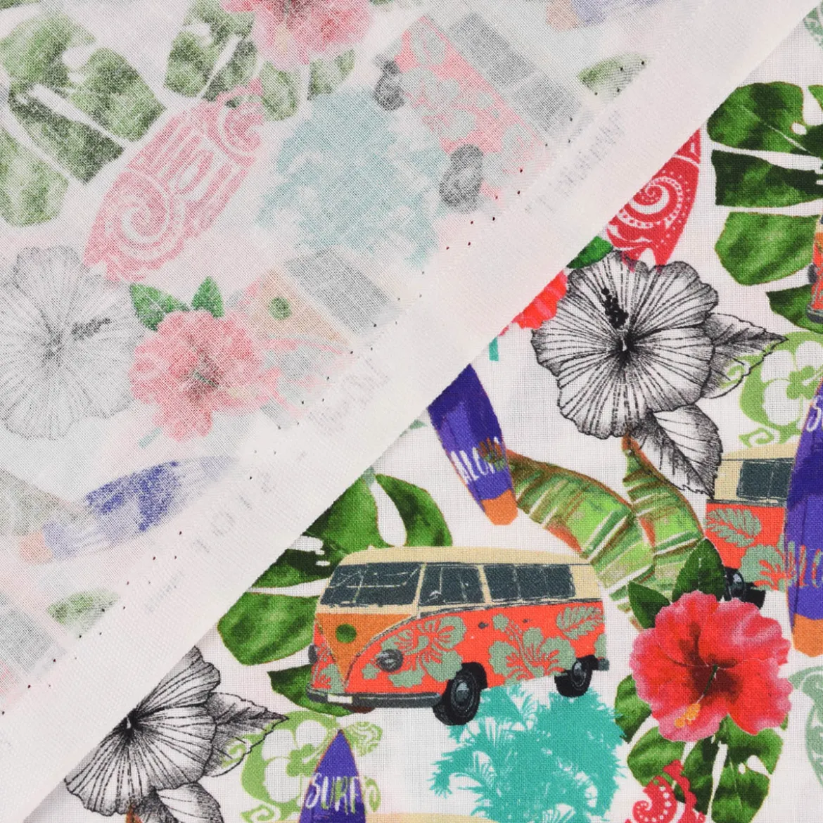 LeQuilt Patchworkstoff Baumwollstoff Popeline Waikiki Blumen Blätter Bus Surfbrett weiß bunt 115cm Breite