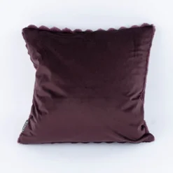 Magma Wende-Kissenhülle RAYA mit plüschiger und samtiger Seite Cordoptik violett 45x45cm