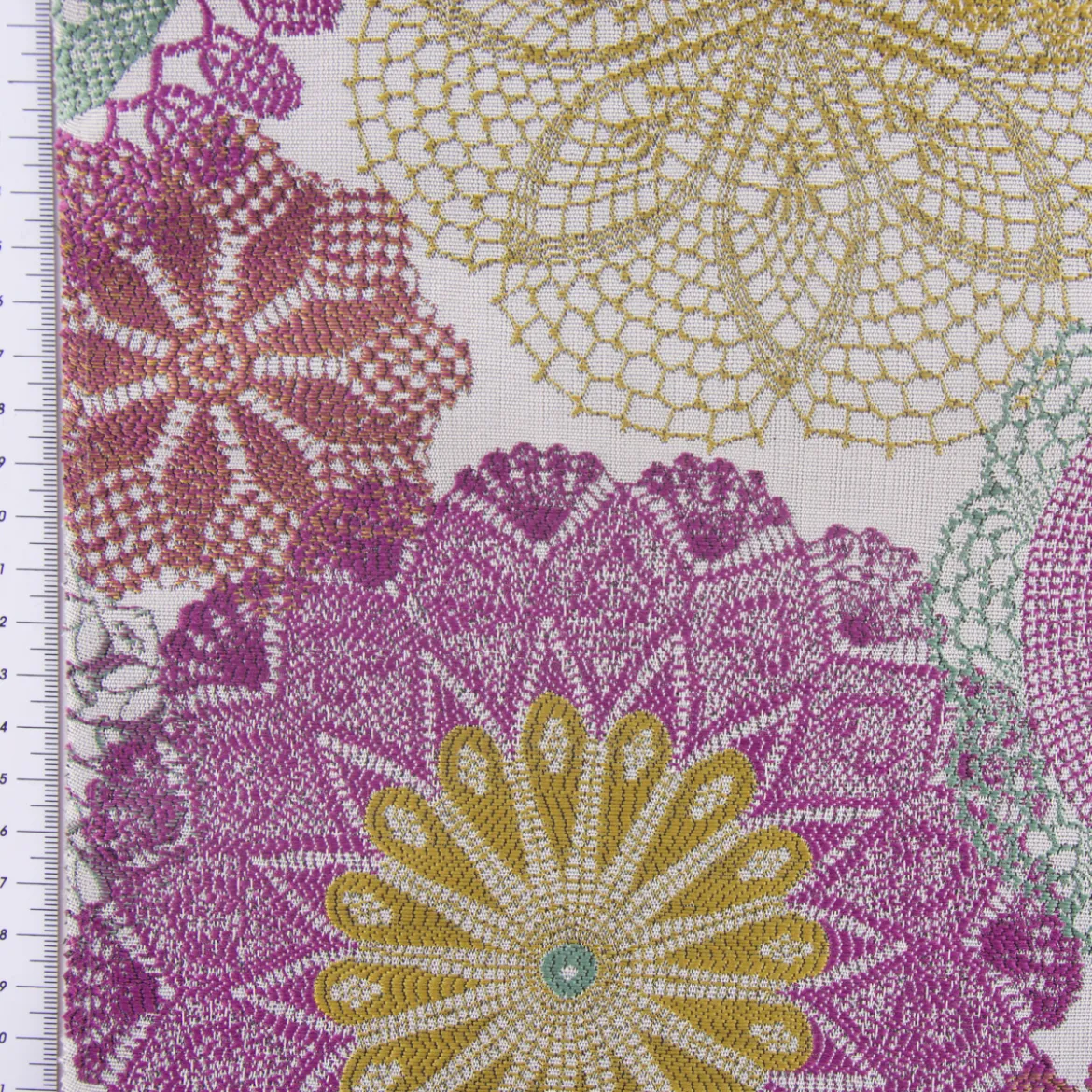 Möbelstoff Polsterstoff Dekostoff Doily Mandala Blumen pink 1,40m Breite