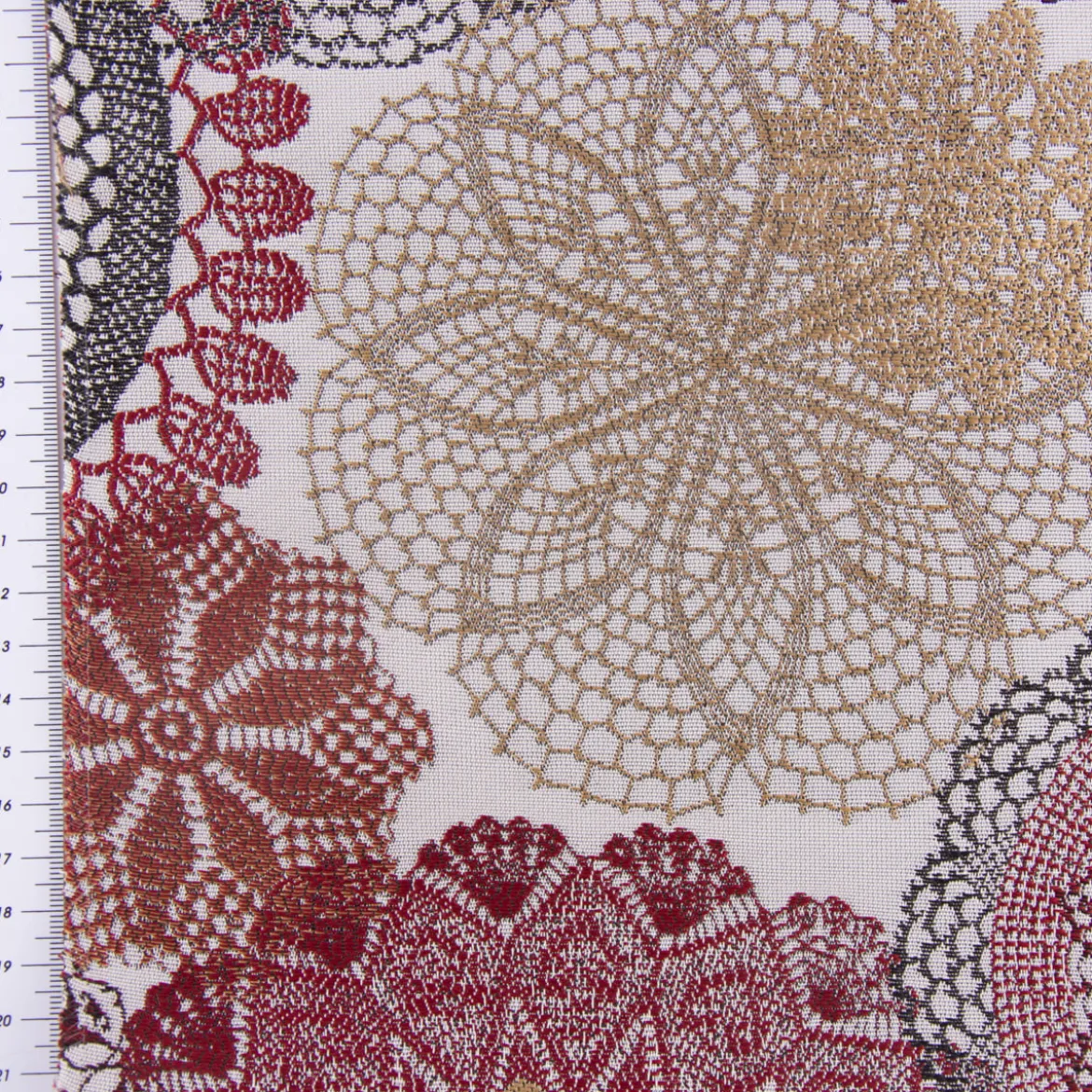 Möbelstoff Polsterstoff Dekostoff Doily Mandala Blumen rot 1,40m Breite