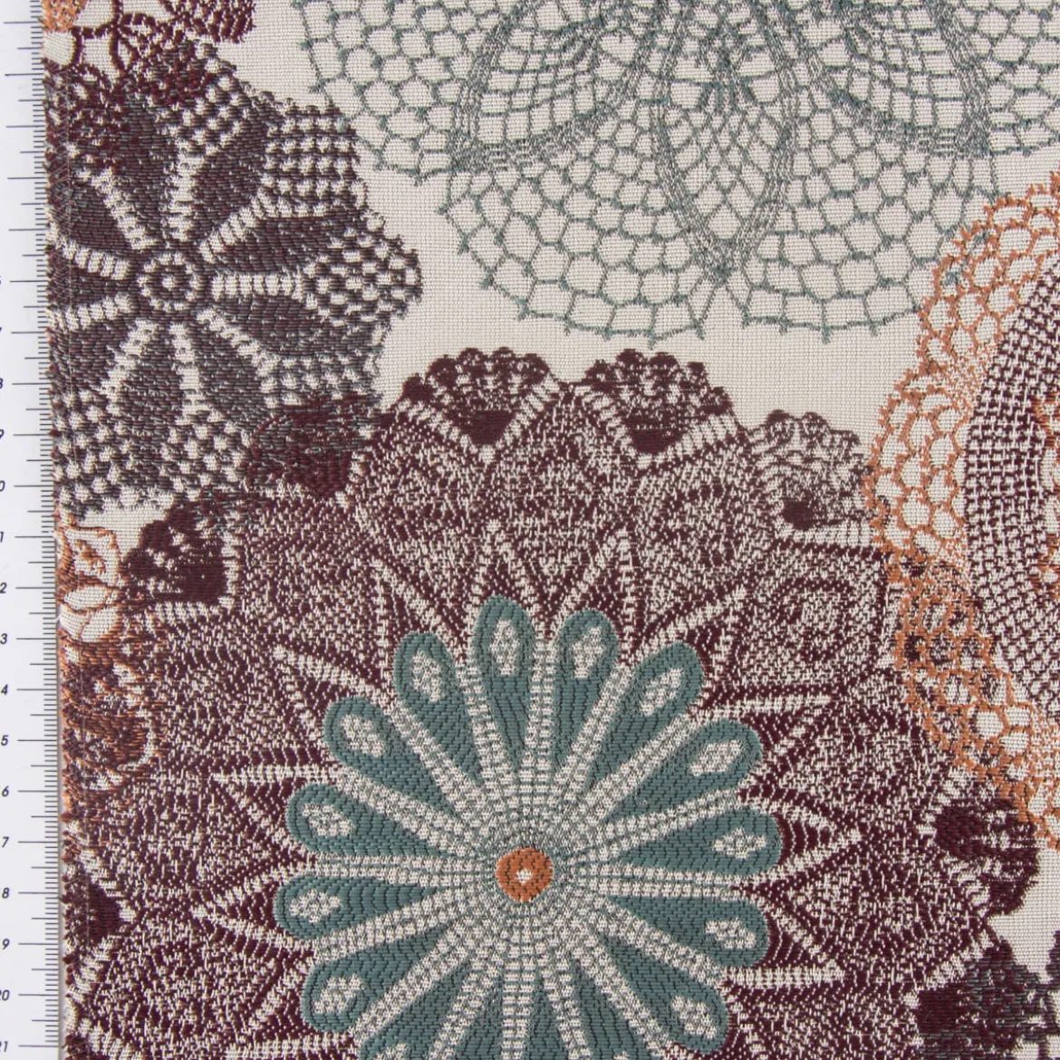 Möbelstoff Polsterstoff Dekostoff Doily Mandala Blumen rotbraun 1,40m Breite